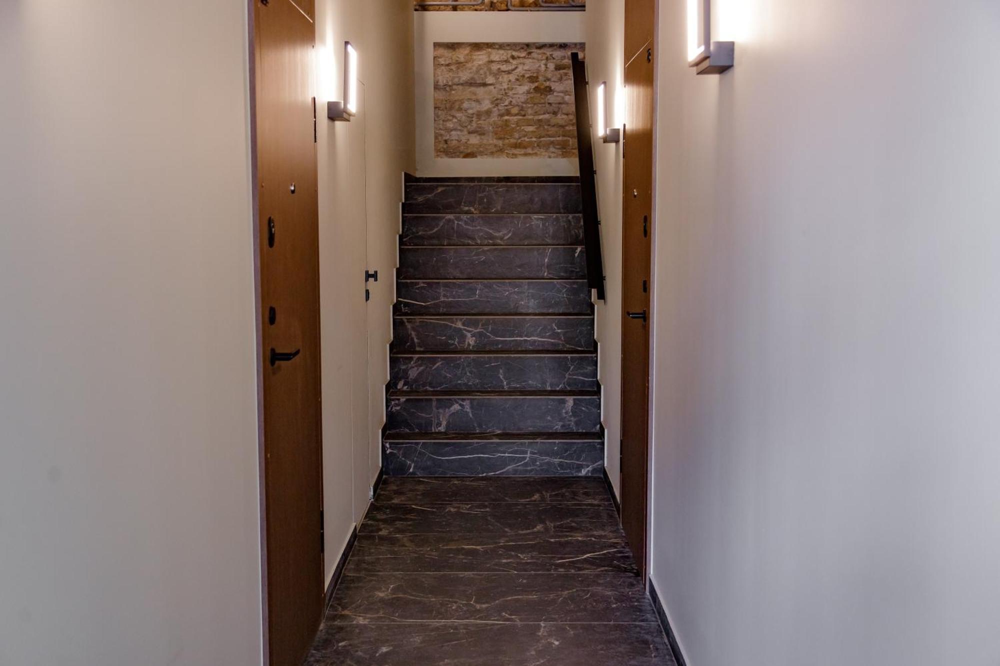 Hales Old Town Urban Apartments Vilnius Ngoại thất bức ảnh